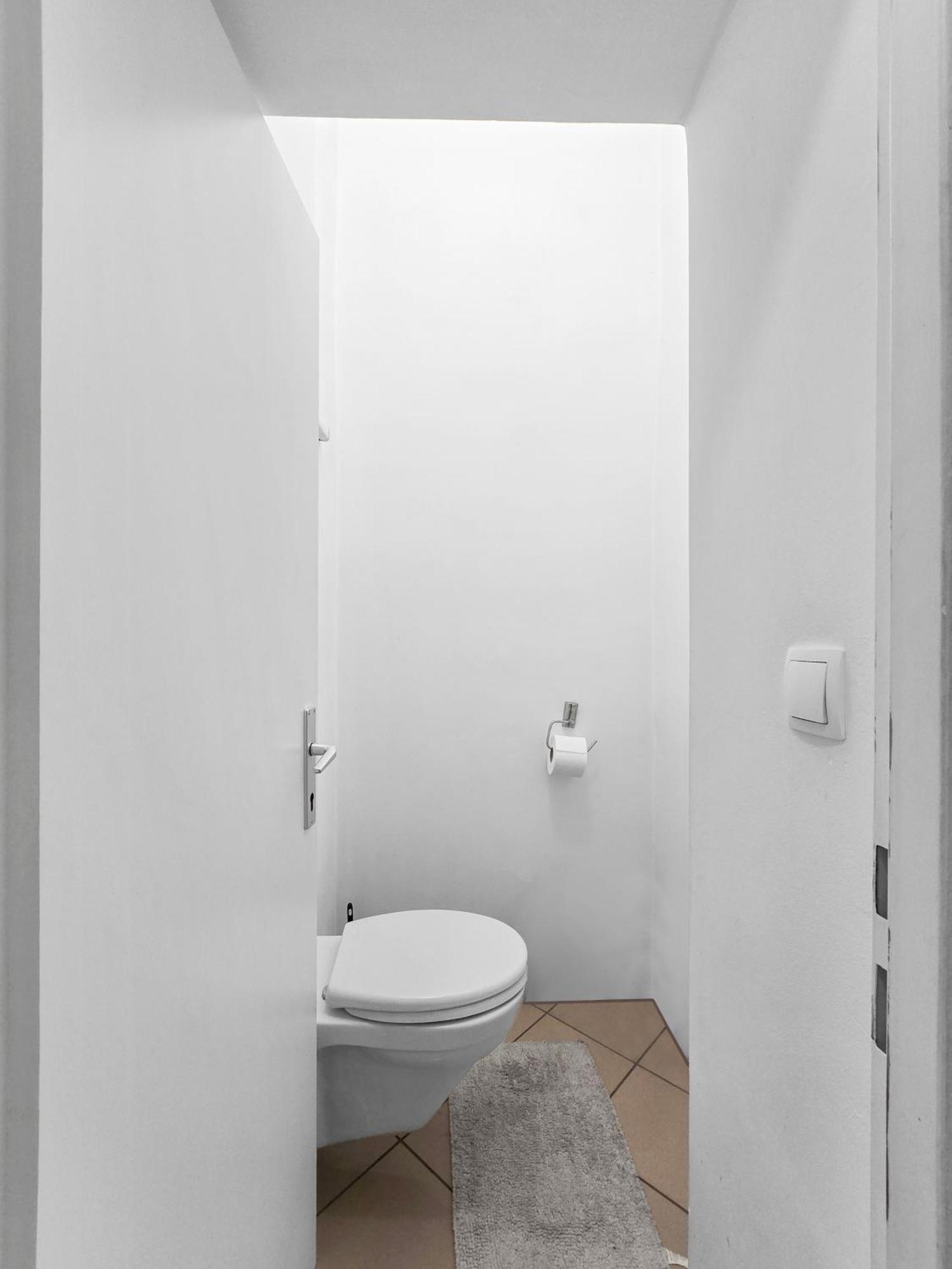 Three King-Size Beds, Three Bedrooms Вена Экстерьер фото
